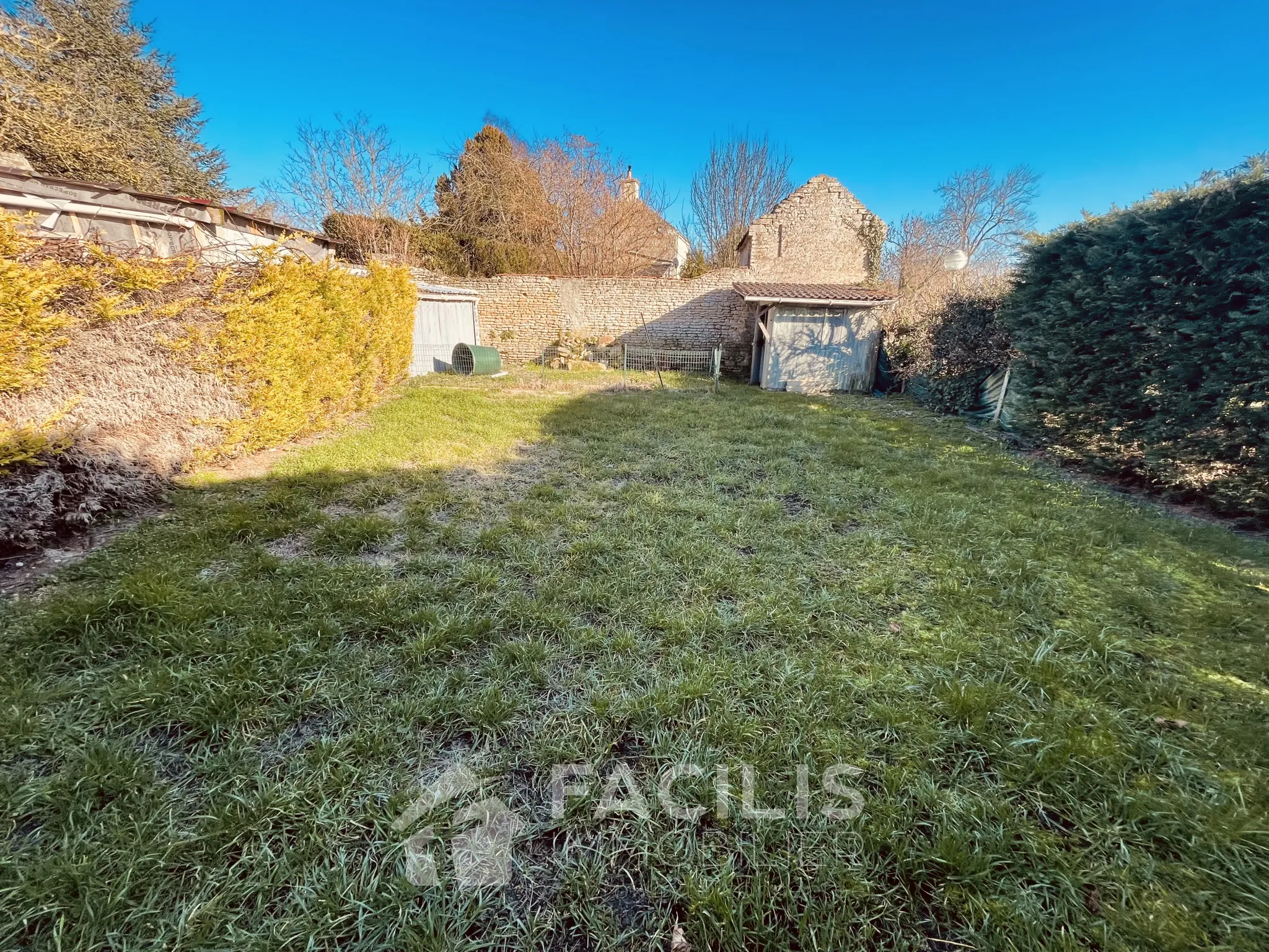 Maison en pierre atypique au charme fou de 150 m2 à Moult (14370) 