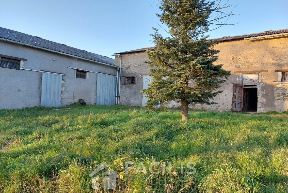 EXCLUSIF FACILIS IMMO. LONGERE 4KMS ST CLEMENT DE LA PLACE/ 3KMS BECON LES GRANITS 