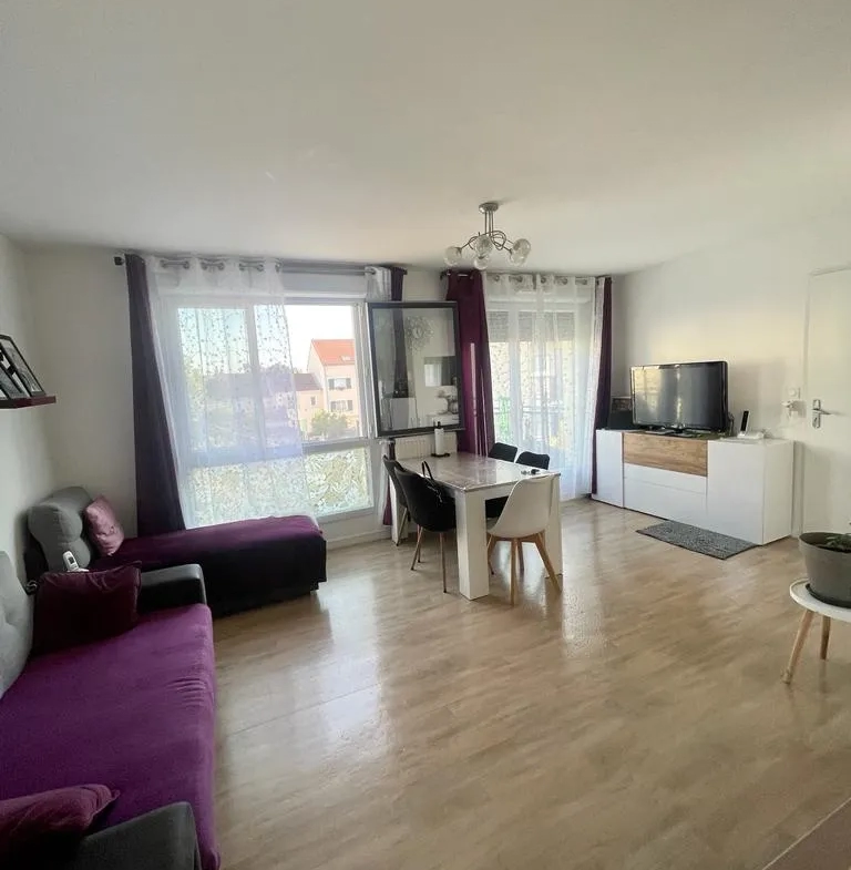 APPARTEMENT F2 - MONTFERMEIL 