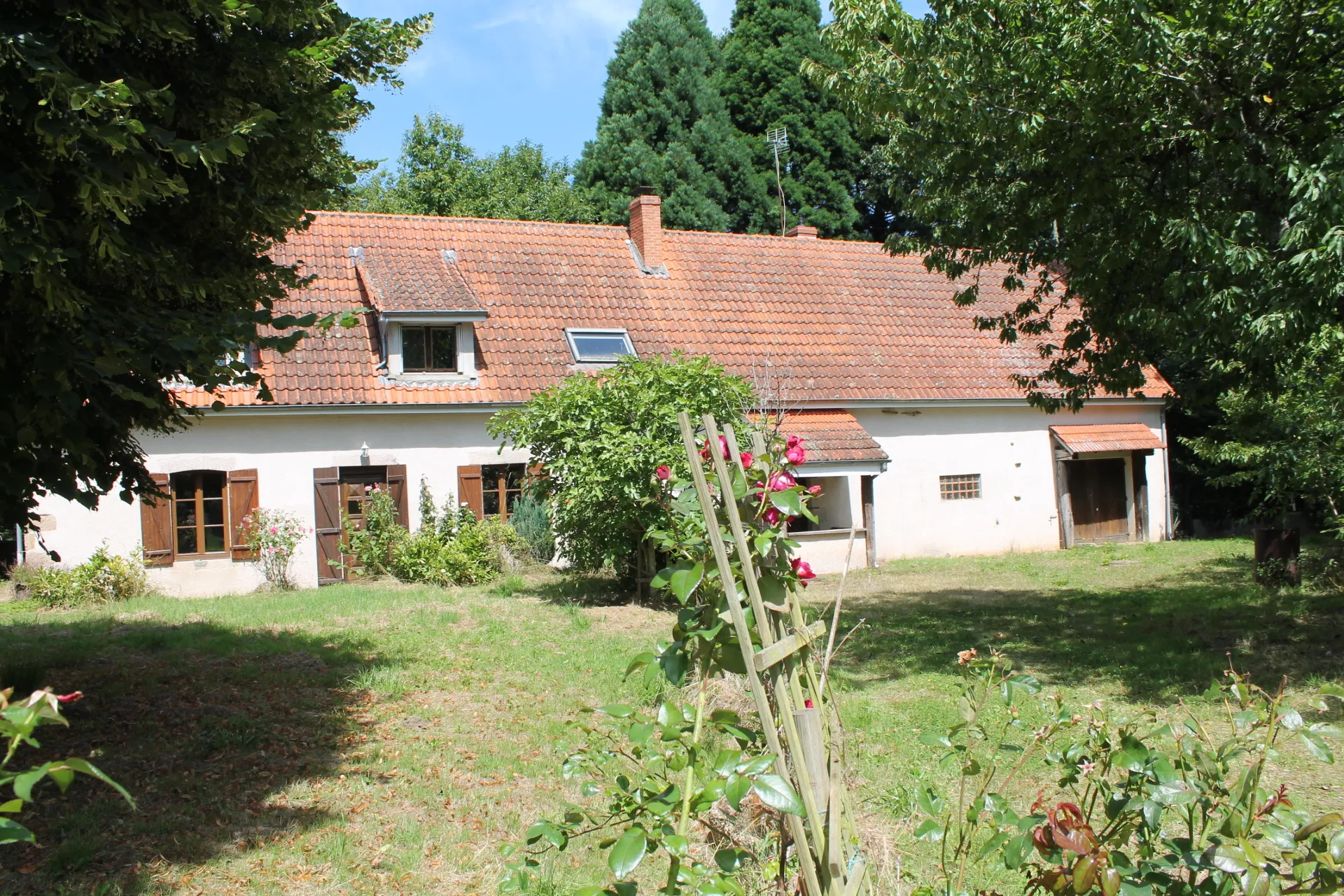 St Palais - Maison spacieuse dans le village 