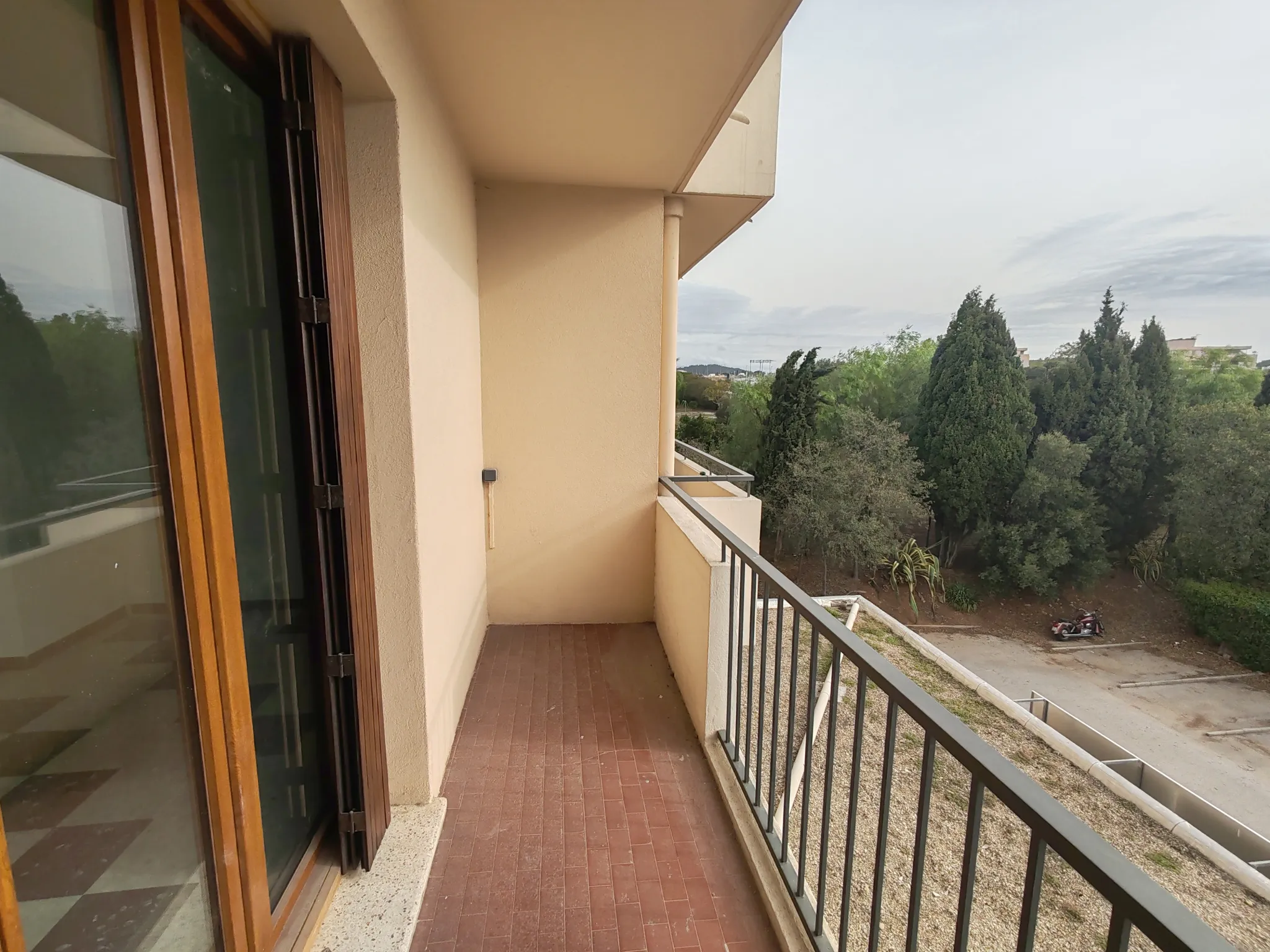 Appartement 2 pièces 45m2 avec balcons à Toulon - Beaulieu 