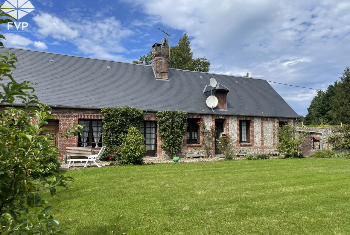 Longère à vendre proche de la mer dans un bourg tout commerces 