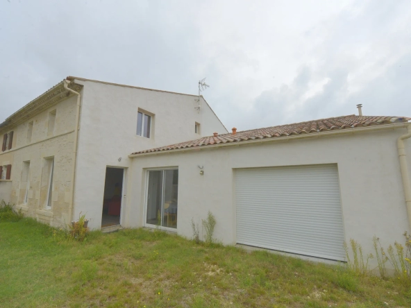 Maison charentaise rénovée à Sablonceaux, Sud Charente-Maritime