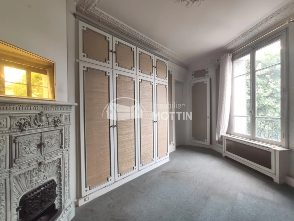 Appartement F3 à Vitry-Sur-Seine proche du RER.C