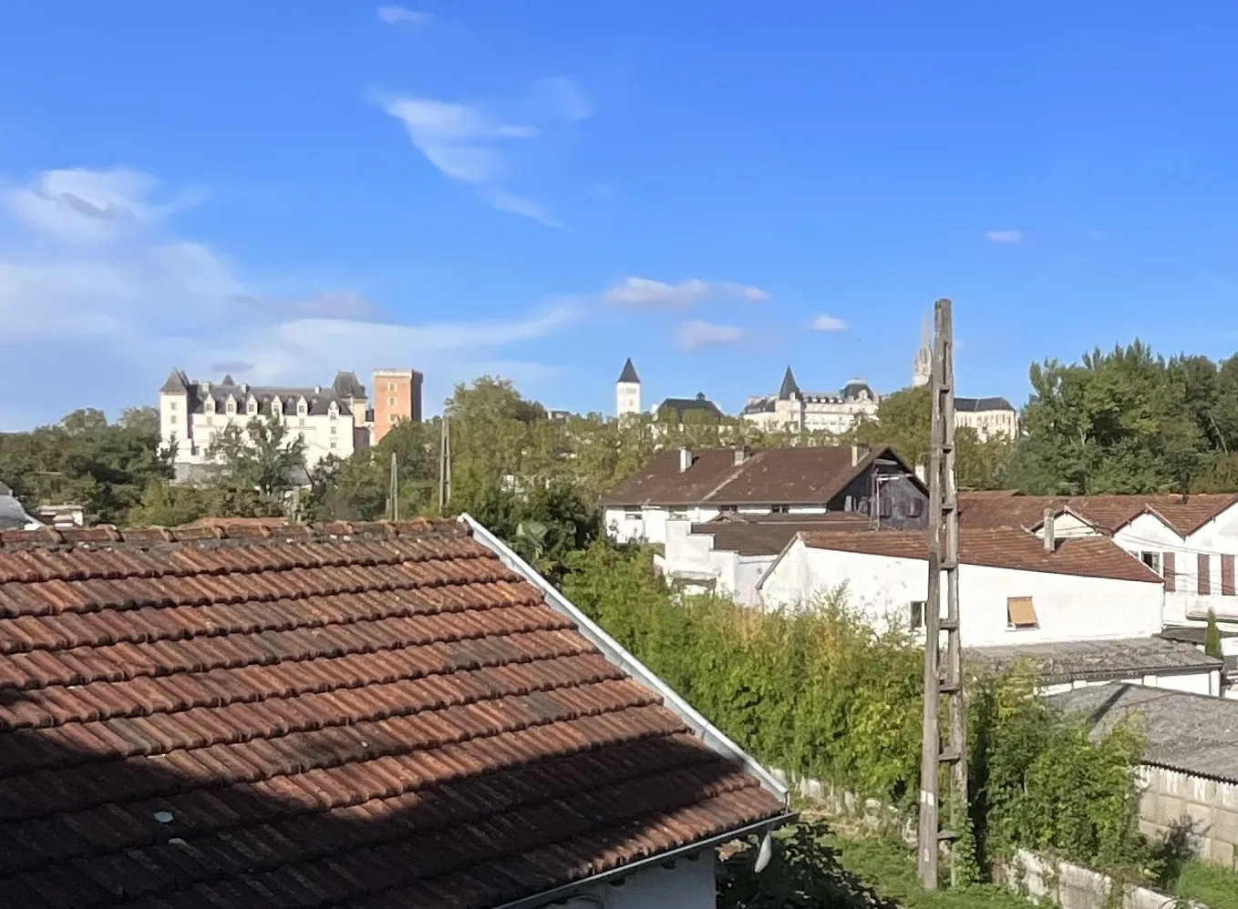 Appartement T2 de 40 m2 à Gelos, à deux pas du château de Pau 