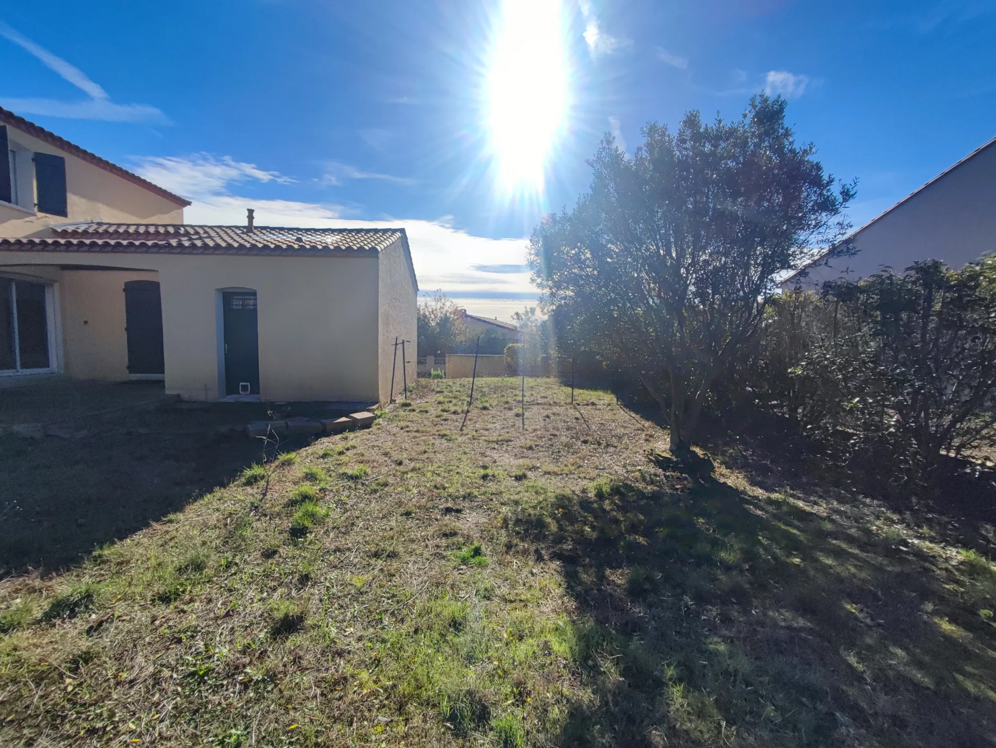 Villa avec jardin dans le village du Minervois 