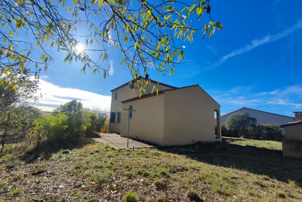 Villa avec jardin dans le village du Minervois 