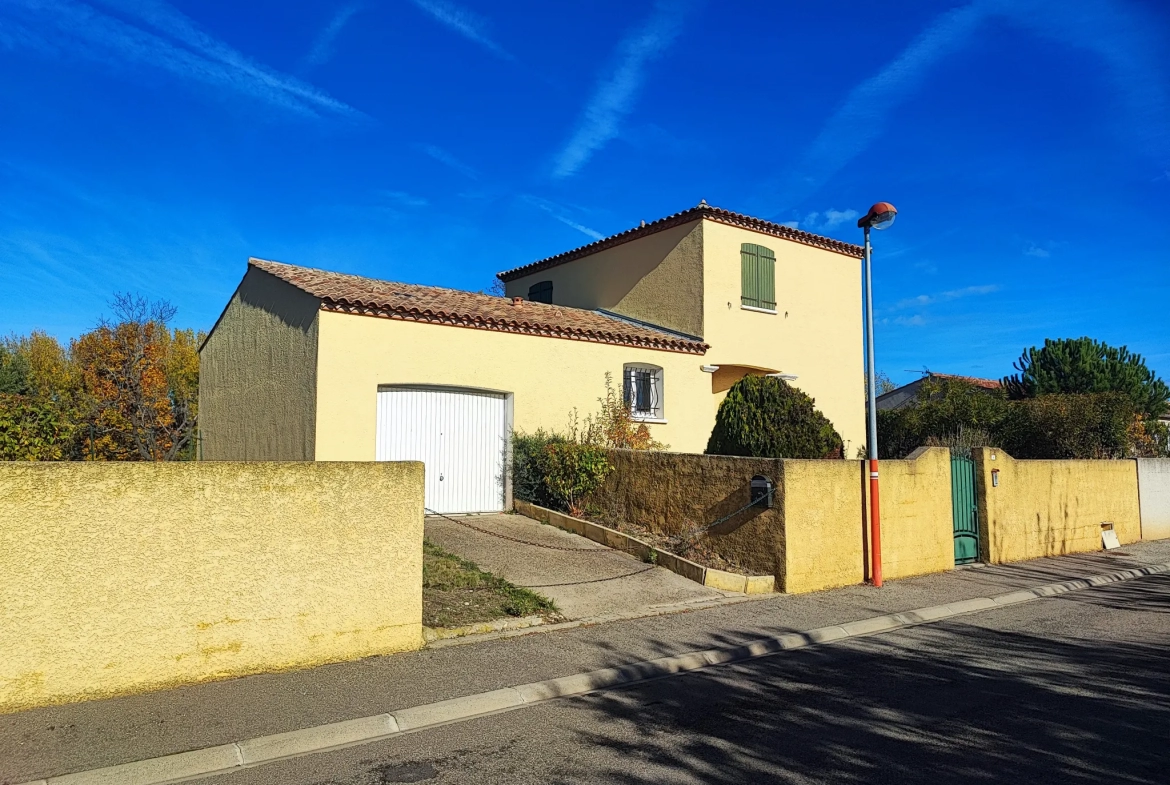 Villa avec jardin dans le village du Minervois 