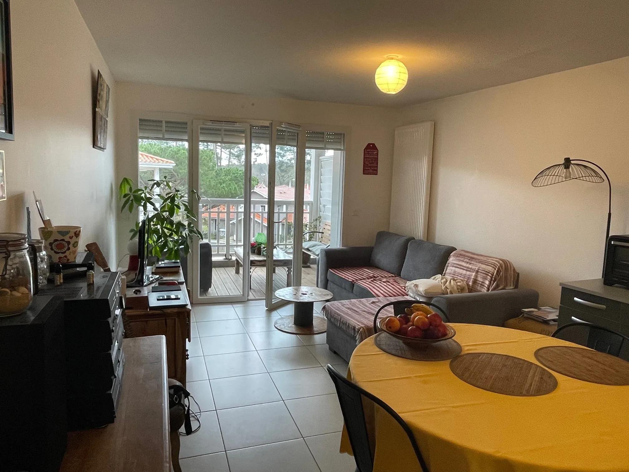 Appartement T3 traversant avec 2 balcons et un parking couvert 