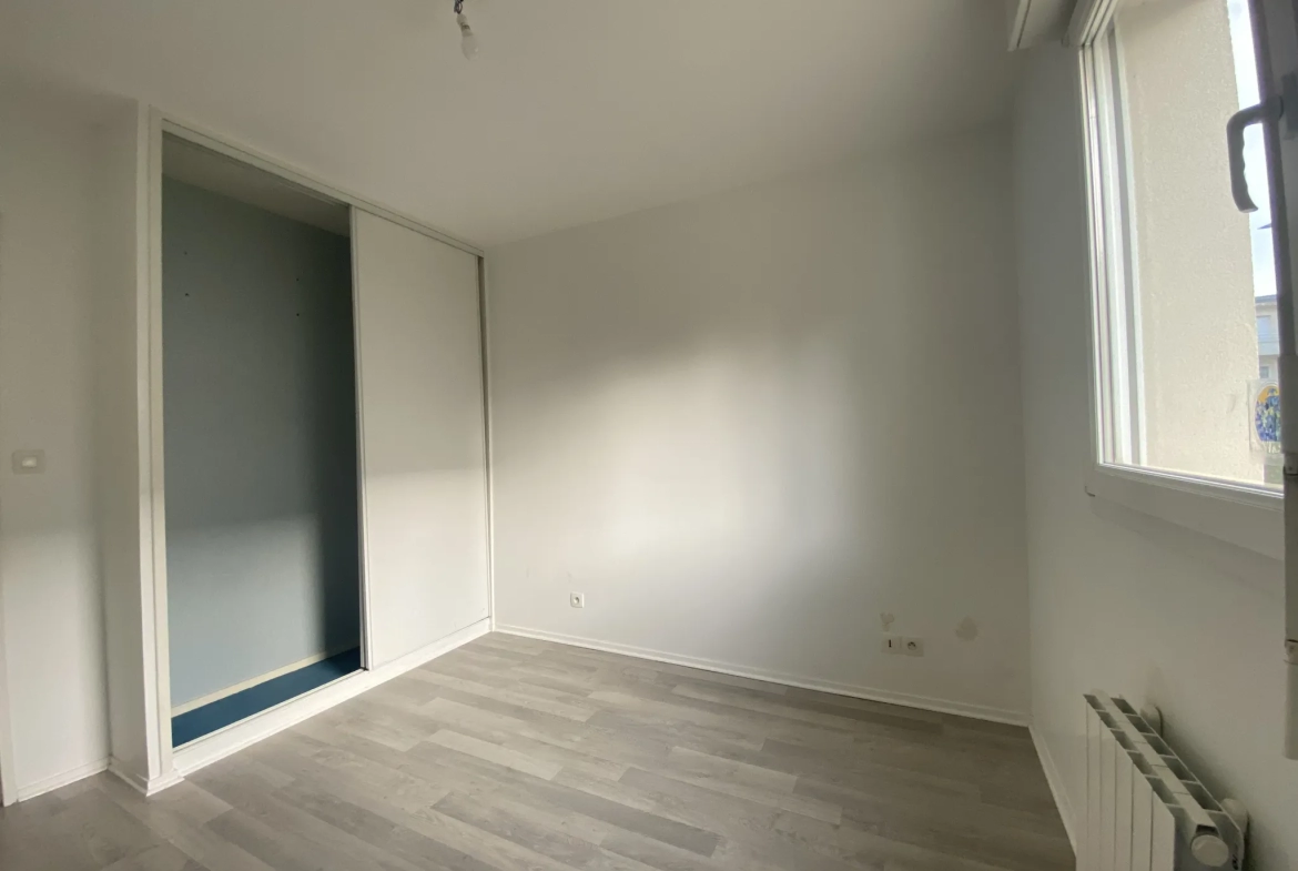 Bel appartement T4 de 80m2 avec balcon et jardinet à Caen 