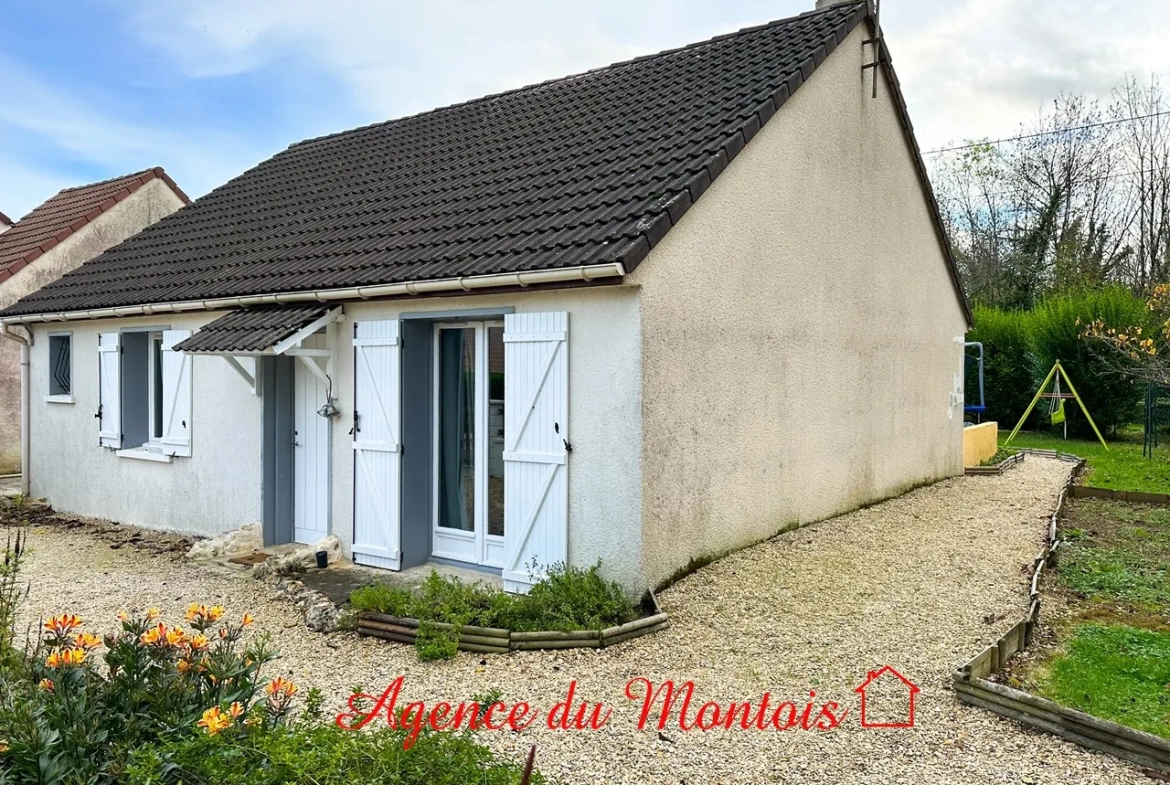 Pavillon Traditionnel avec Jardin à Donnemarie-Dontilly 