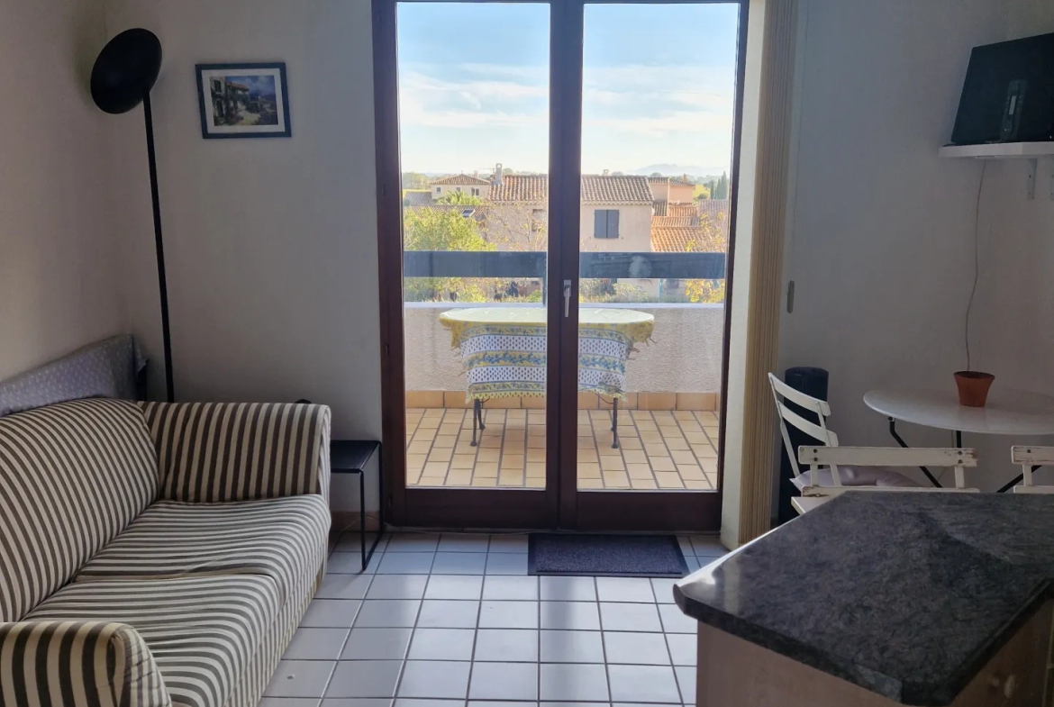 Appartement deux pièces La Londe les Maures 