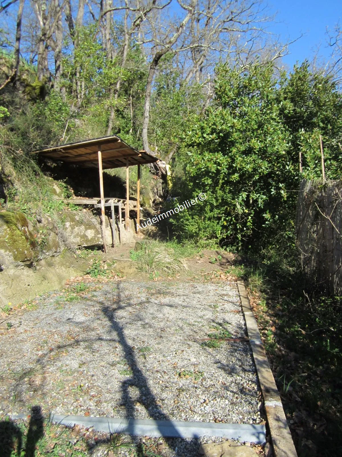 Maison en pierres avec jardin à Limoux 