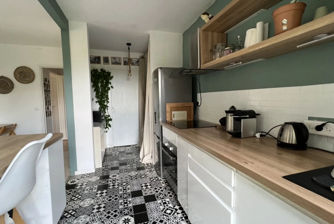 Appartement au dernier étage d'un immeuble 