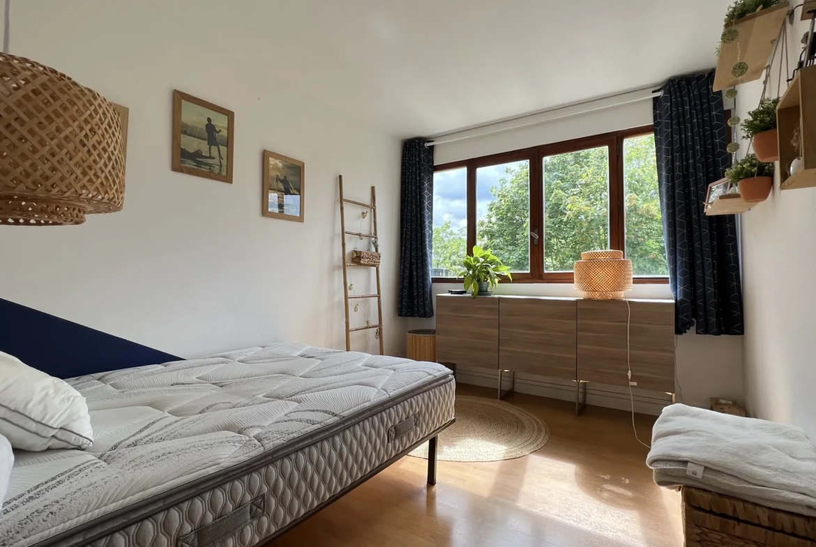 Appartement au dernier étage d'un immeuble 