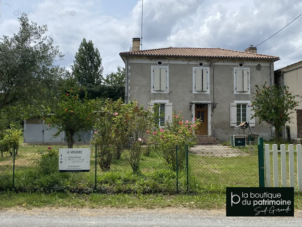 Maison en pierre de 135m2 avec garage et terrain à La Réole