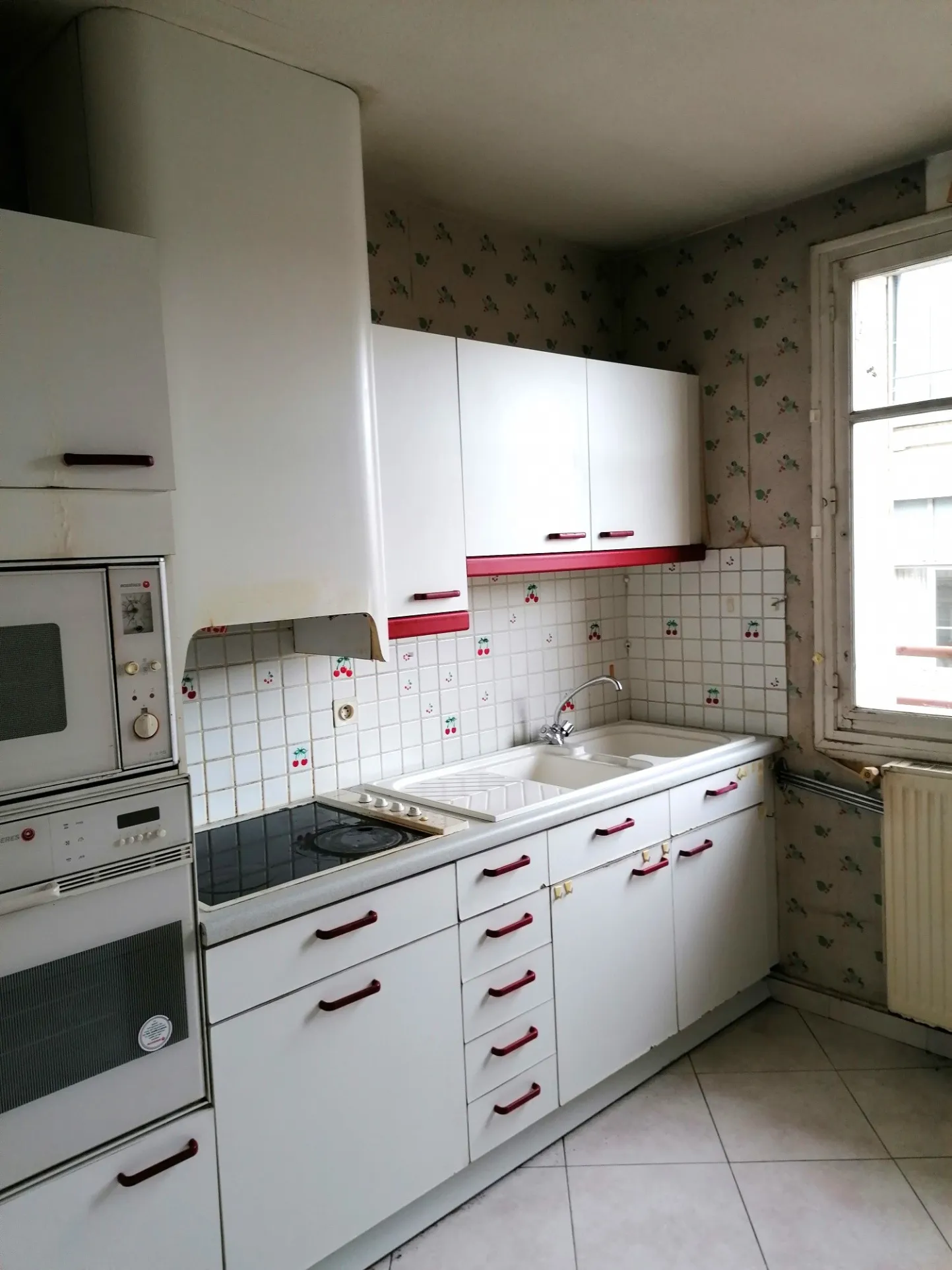 Appartement à Autun avec 3 Chambres - 57.000 euros 