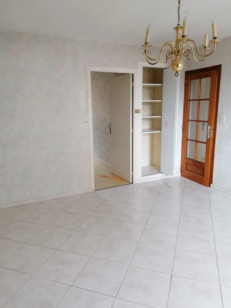 Appartement à Autun avec 3 Chambres - 57.000 euros