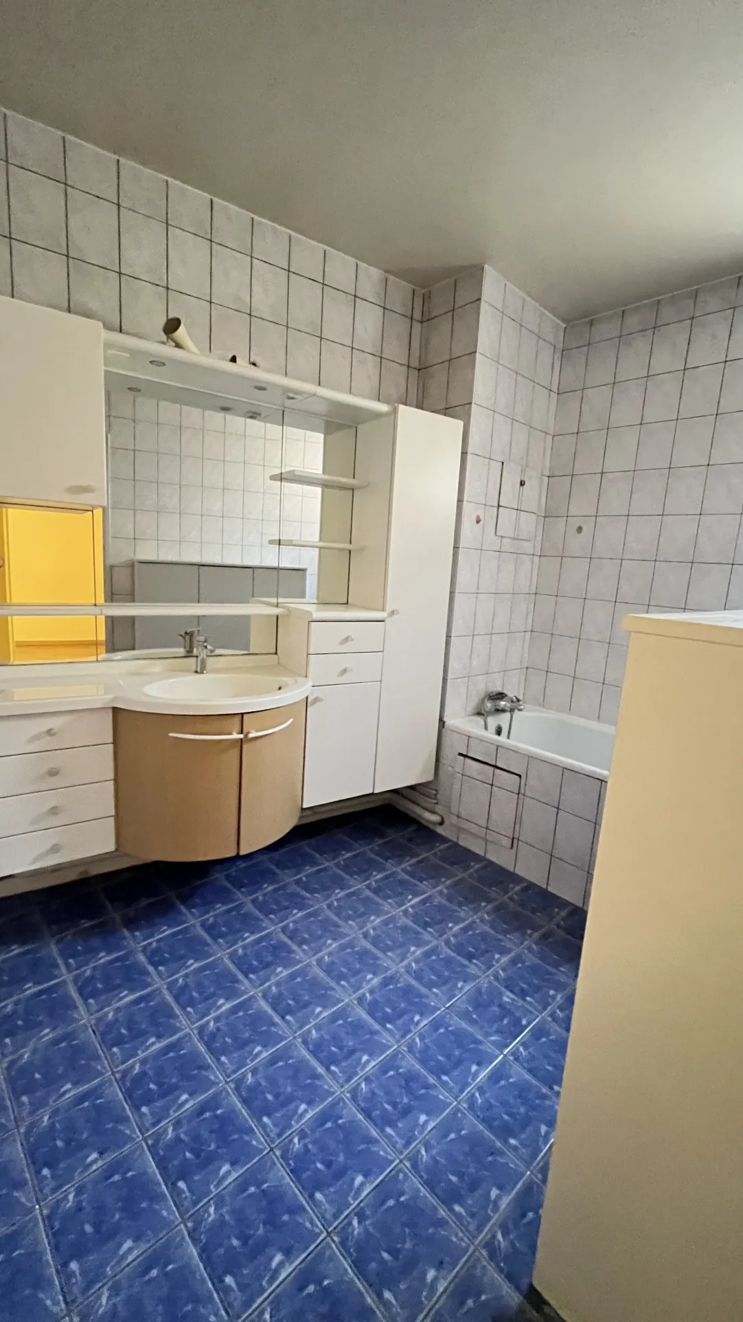 Appartement T4 avec balcon à vendre à Belfort - Vieille Ville 