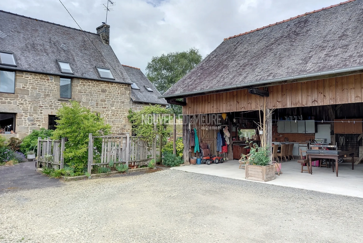 Maison en pierres 127 m2 à Saint Etienne en Coglais 