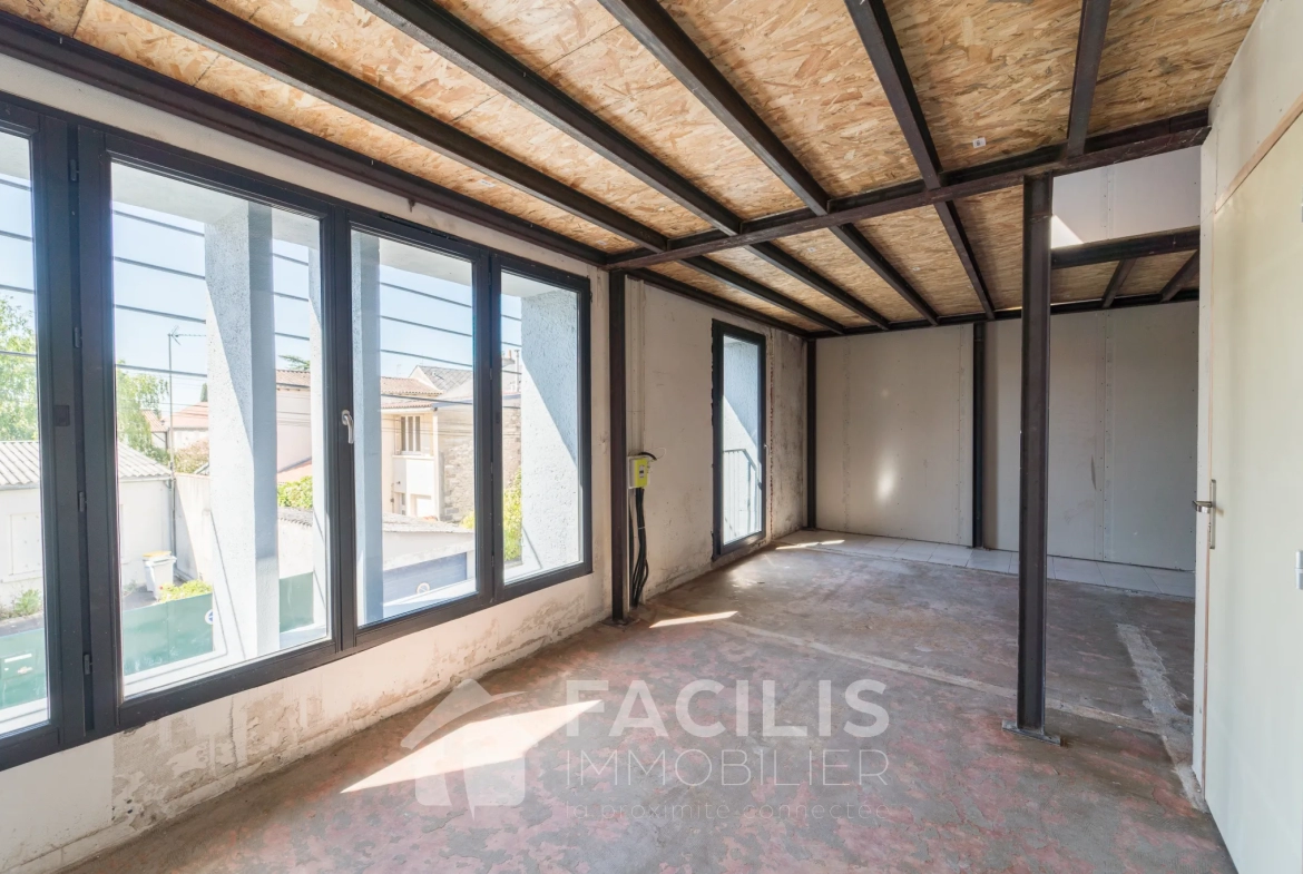 Poitiers Chilvert - Plateau brut en duplex de 85m2 