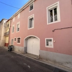 Maison de ville T6 avec garage et terrasse couverte à Thuir