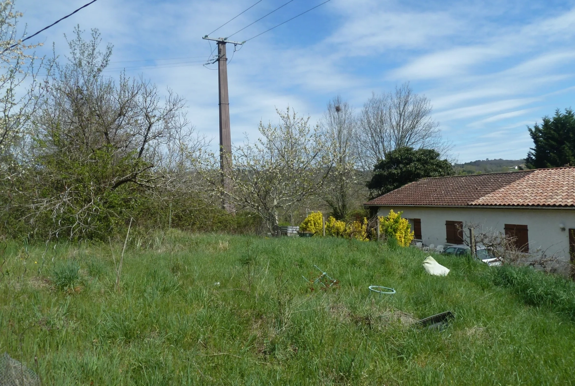 Maison de plain à la campagne 