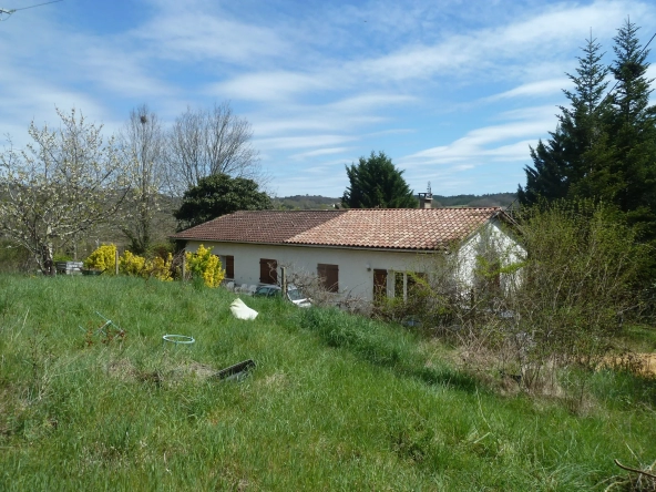 Maison de plain à la campagne