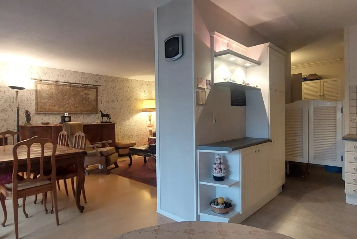 Appartement T3 avec balcon et parking privatif à Tarbes 