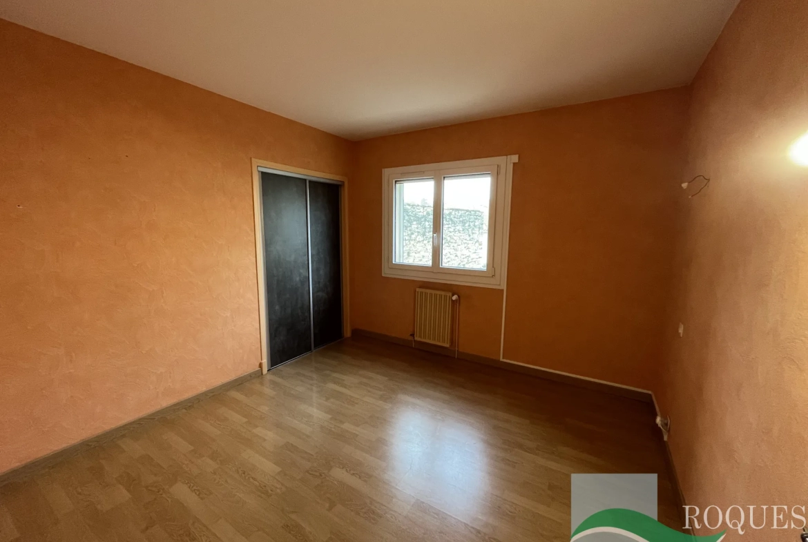 Appartement avec Balcon à 10 mn du Centre Ville - Millau 