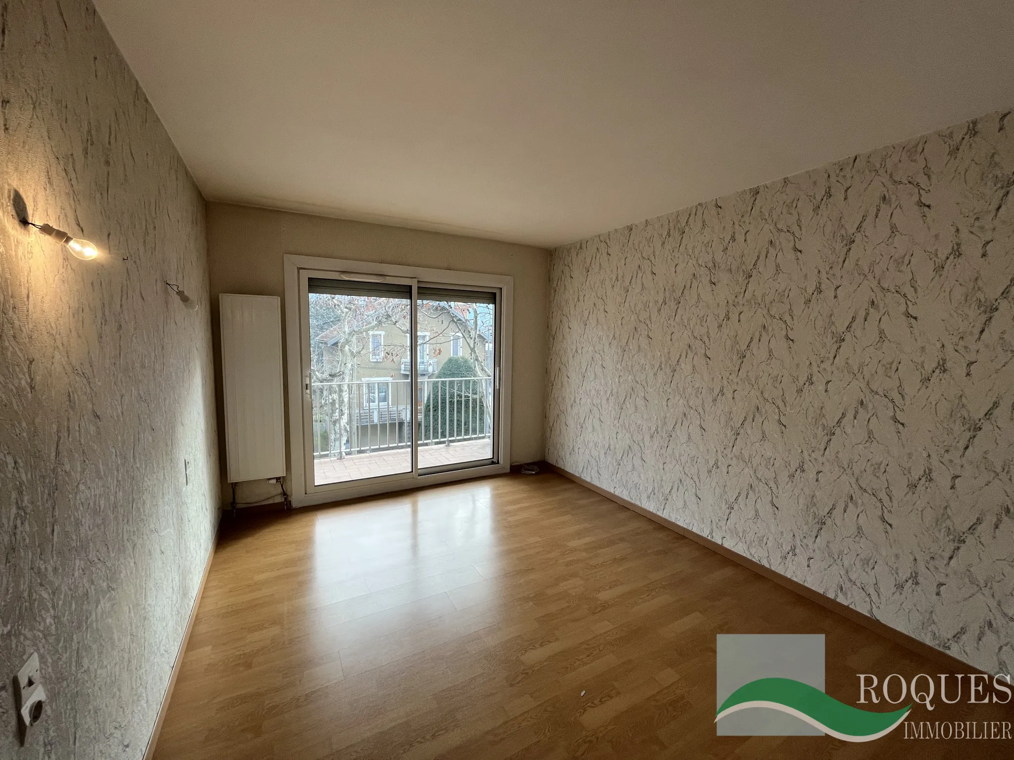 Appartement avec Balcon à 10 mn du Centre Ville - Millau 