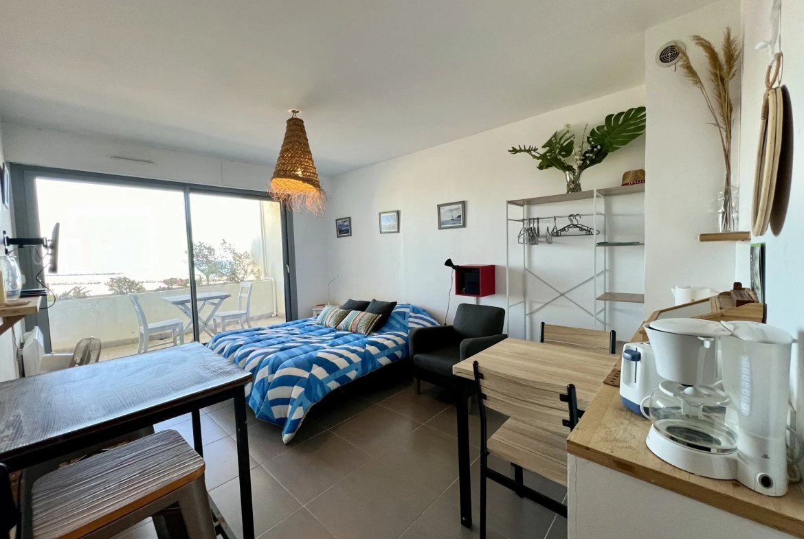 Palavas-Les-Flots Studio with Sea View Terrace 