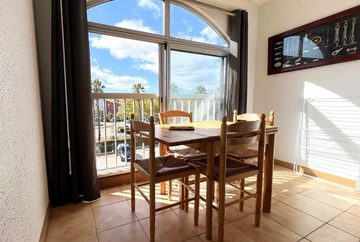 Studio Double Cabine avec Parking à Le Cap d'Agde 