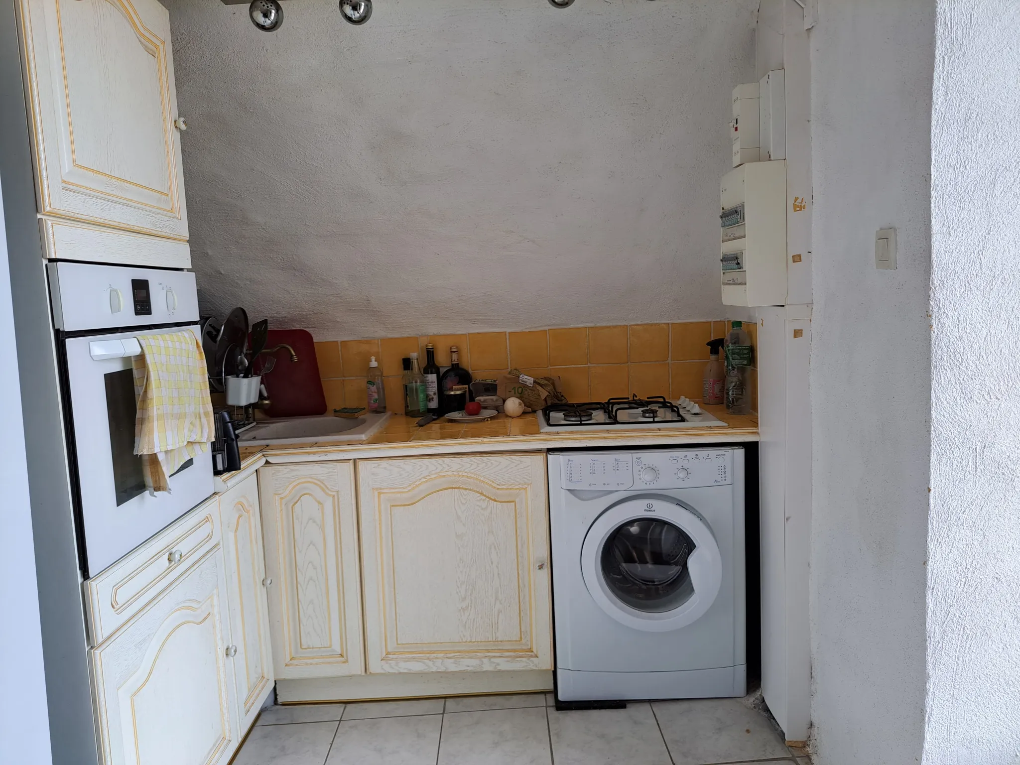 Maison de ville indépendante à GARDANNE avec vue panoramique 