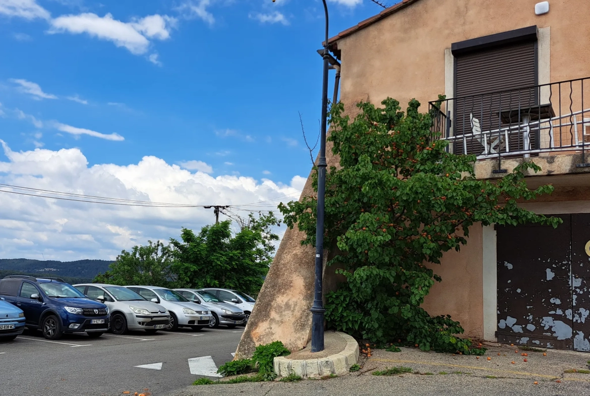 Maison de ville indépendante à GARDANNE avec vue panoramique 