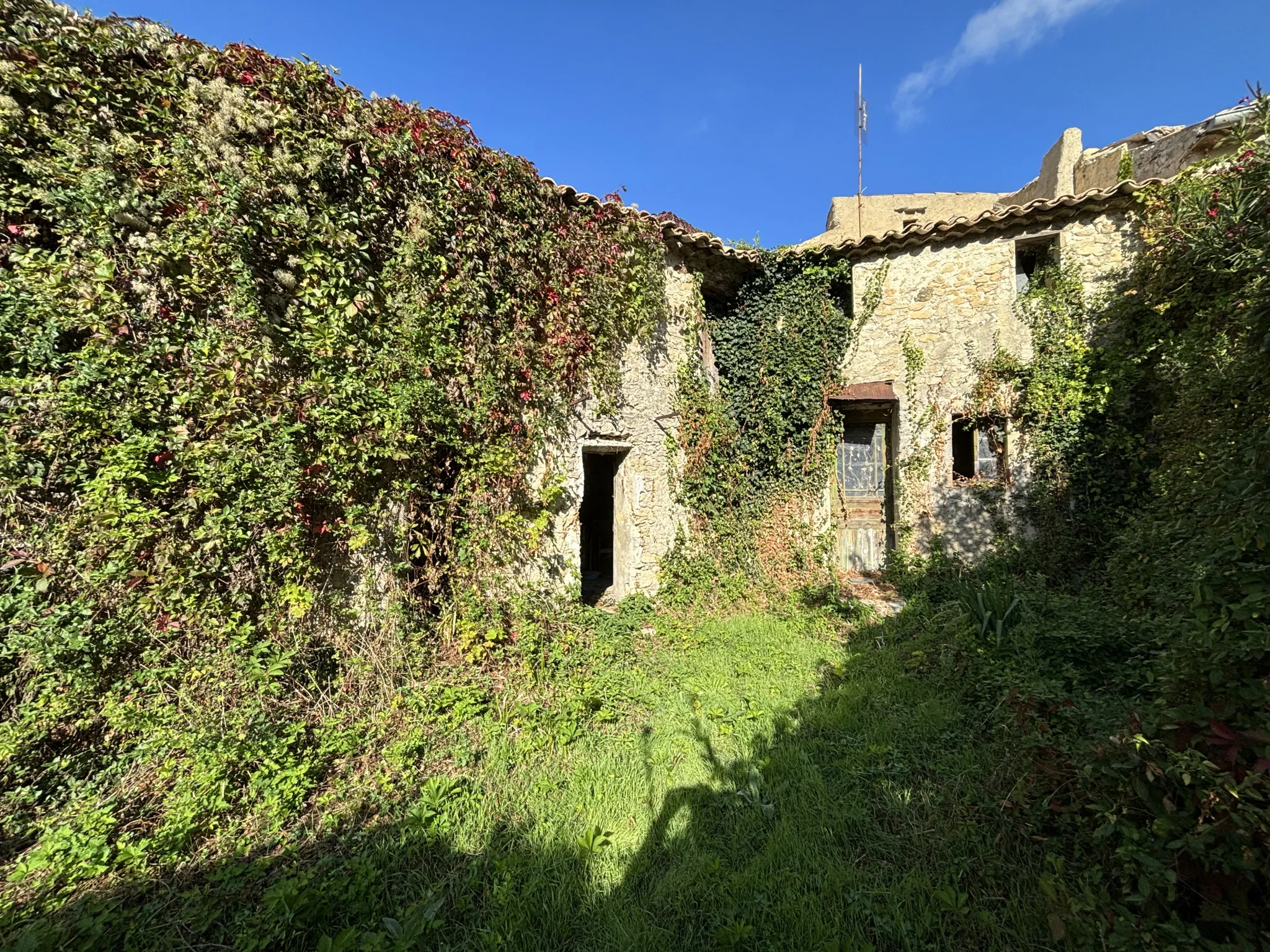 Maison de village à rénover à Beaumont du Ventoux 