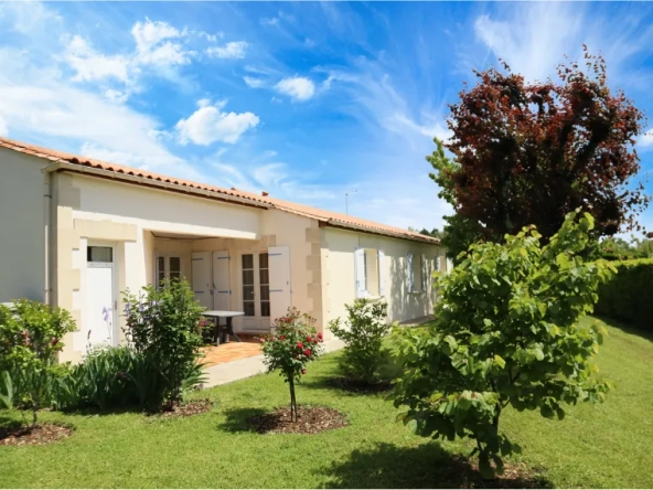 Maison contemporaine de plain-pied à Cognac