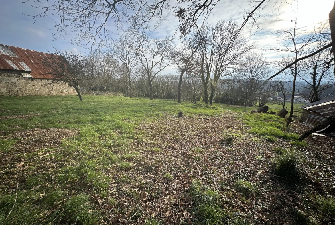 Terrains à vendre à BAUD: 725 m2 et 935 m2 