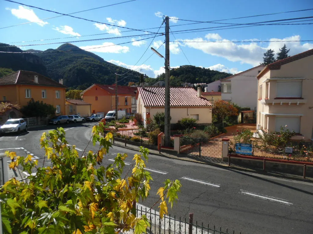 Appartement T3 avec cave et parking - Amélie Les Bains 