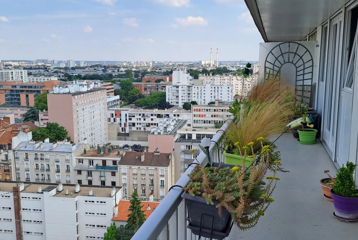 Appartement 2 Pièces avec Balcon à Ivry sur Seine 