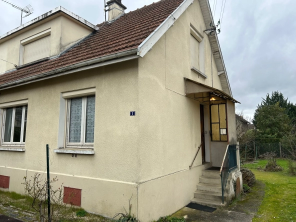 Maison jumelée à Troyes avec 3 chambres