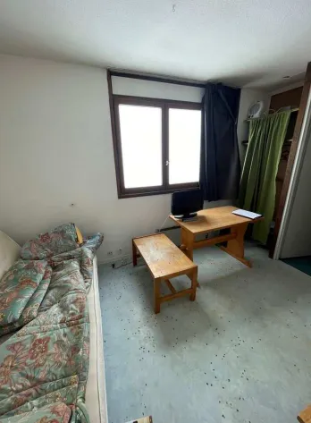 Arette : Studio de 14m2 à 7 000 euros 