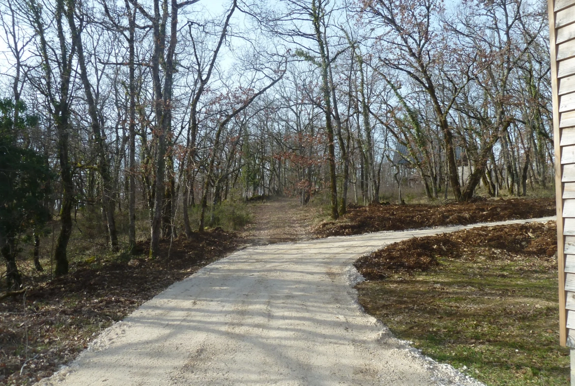 Maison ossature bois à rénover au cœur de la nature 