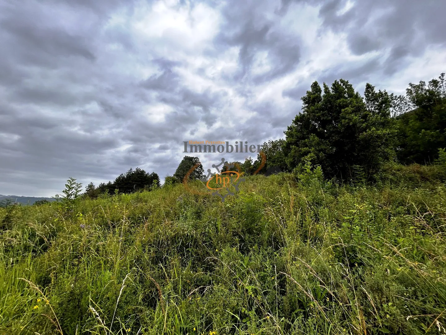 Terrain à bâtir avec vue dominante à Saint Affrique 