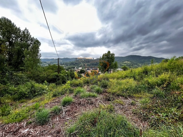 Terrain à bâtir avec vue dominante à Saint Affrique