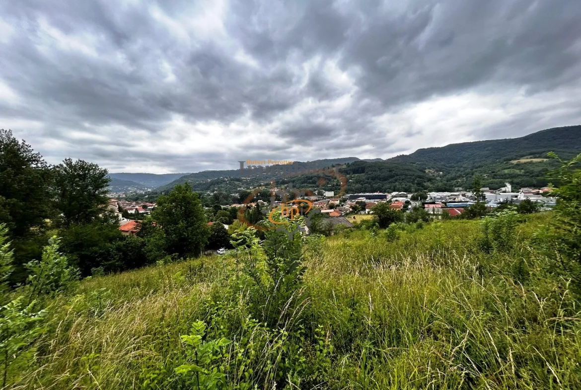 Terrain à bâtir avec vue dominante à Saint Affrique 