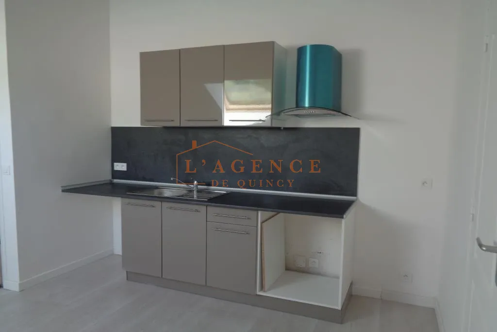 Appartement investissement proche gare de Meaux - 32m2 - 689€ 