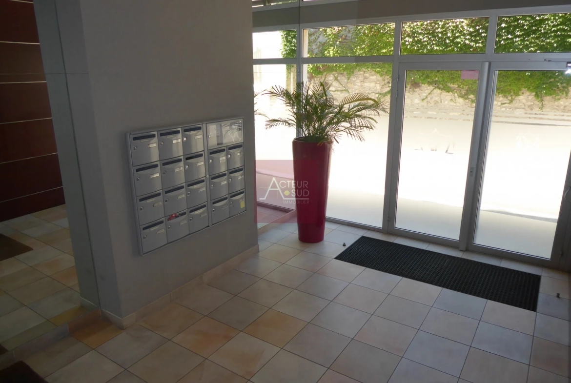 Vente appartement 2 pièces Montpellier centre Ecusson 