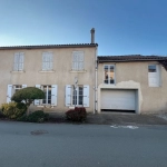 Maison à Cheffois avec possibilité d'extension et garage