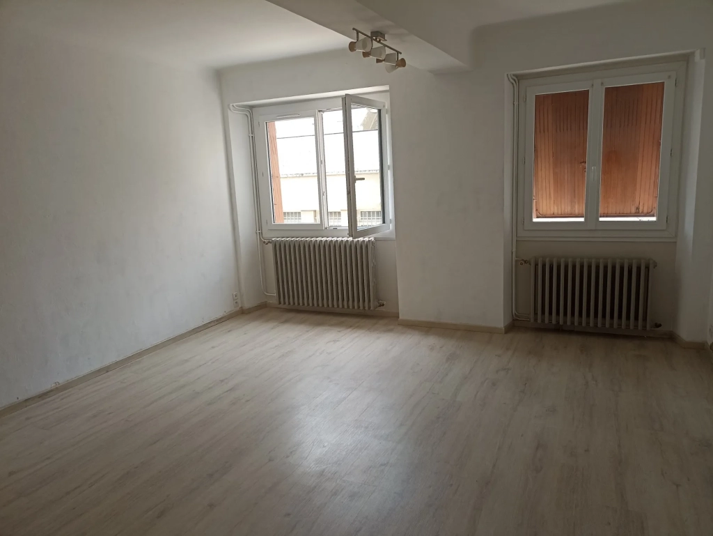 Appartement lumineux au cœur de Noyen sur Sarthe